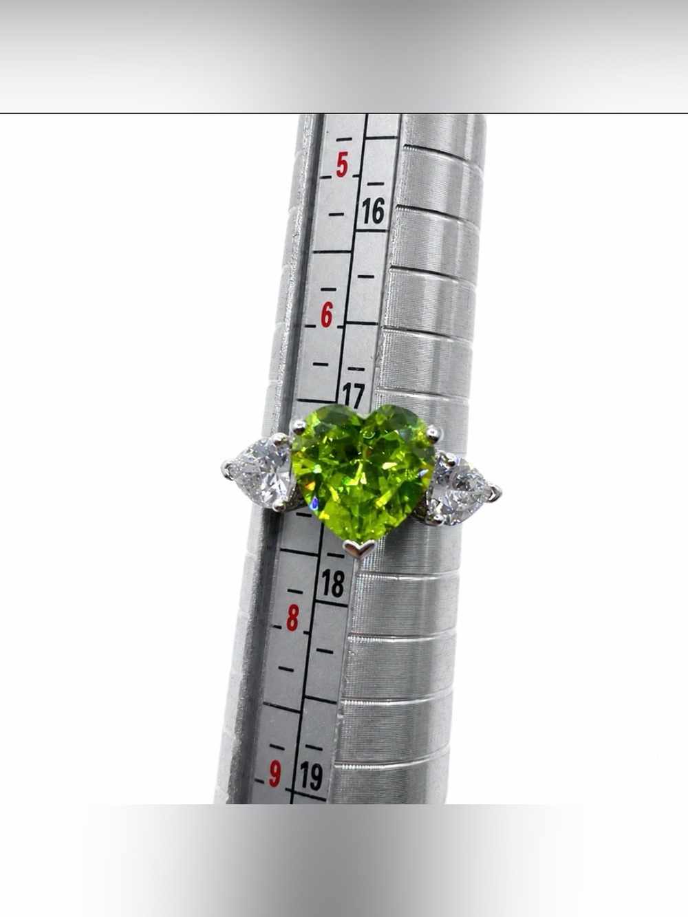Danbury Mint Diamonisse Triple Heart Ring Peridot Birthstone Statement Ring - Picture 6 of 11